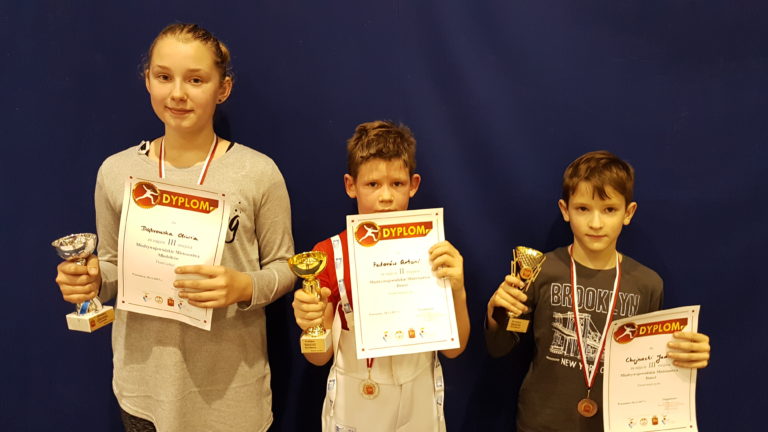 Nowodworscy floreciści w Międzywojewódzkich Mistrzostwach Mazowsza