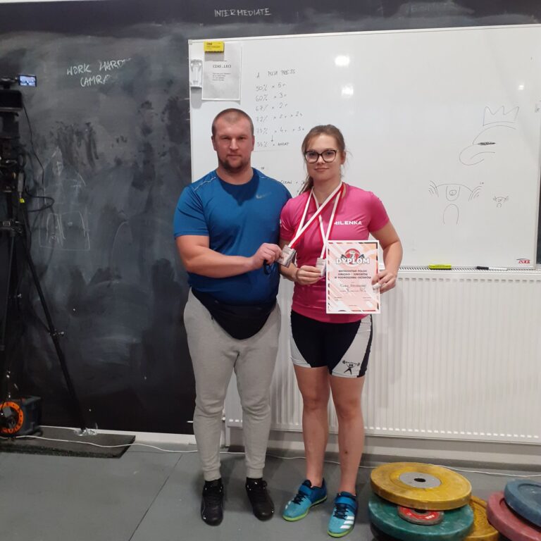 Podnoszenie ciężarów: Brązowy medal MP w podnoszeniu ciężarów!